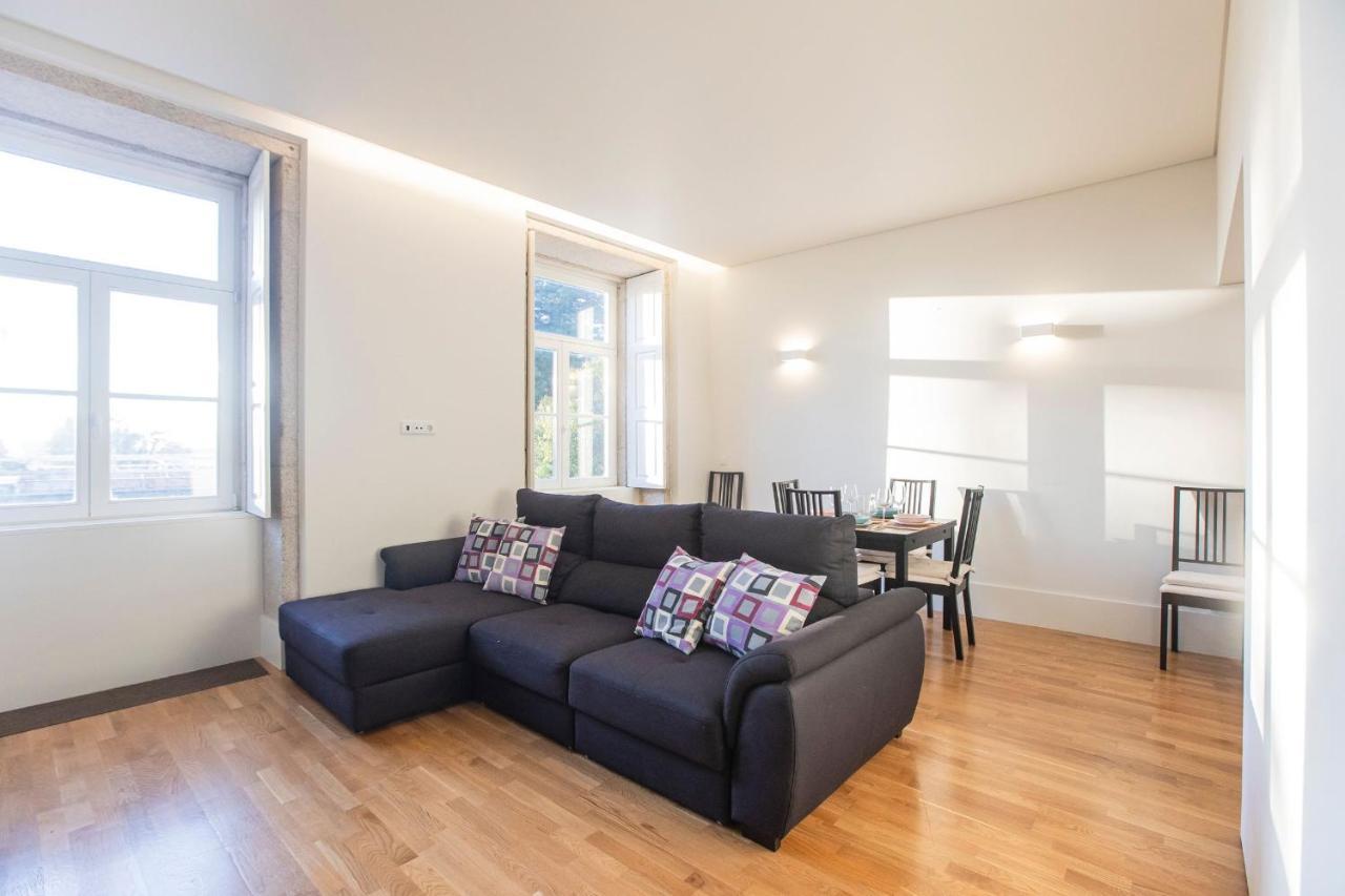 Modern 2Br Duplex Downtown By Art District By Lovelystay Porto Exterior photo
